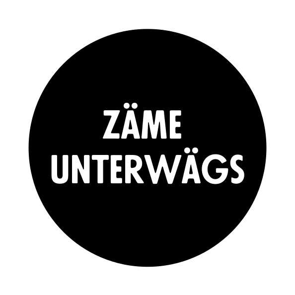 Bild https://stage.zuerioberland.ch/app/uploads/22_9066_ausflugsguide_buttons_zame-unterwegs.png
